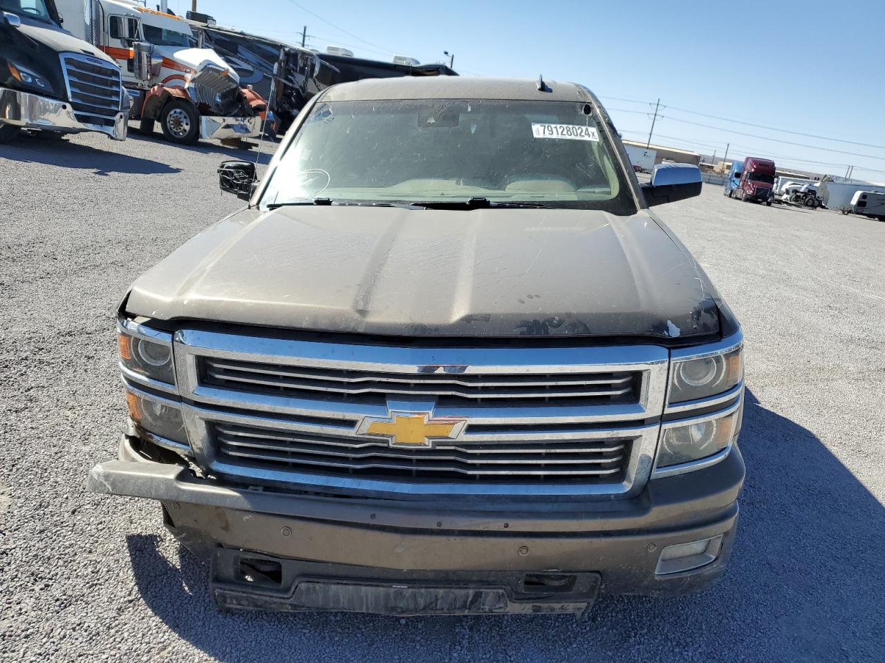 2014 Chevrolet Silverado - Image 5