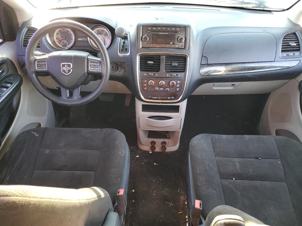 2014 Dodge Caravan - Image 8