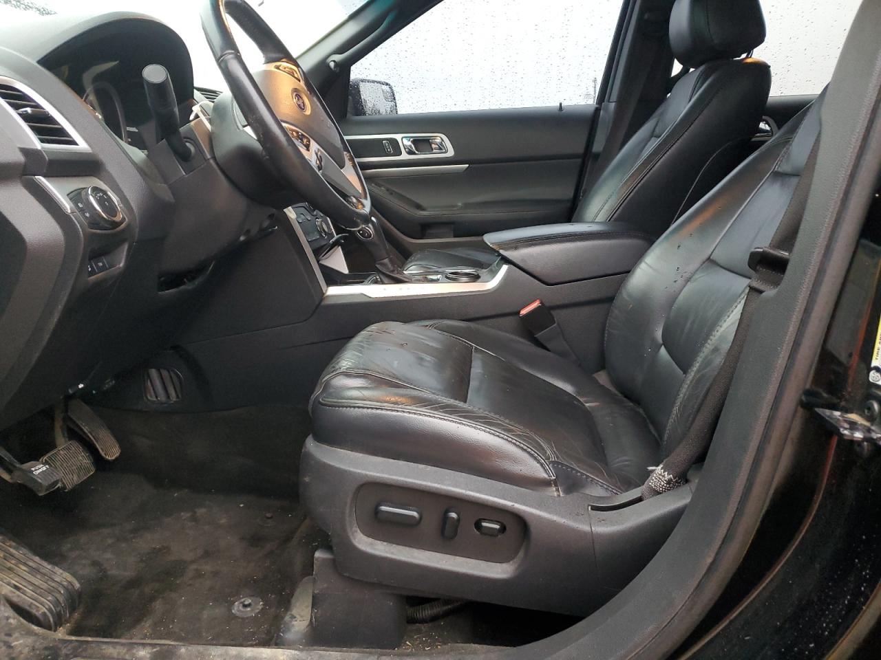 2012 Ford Explorer - Image 7