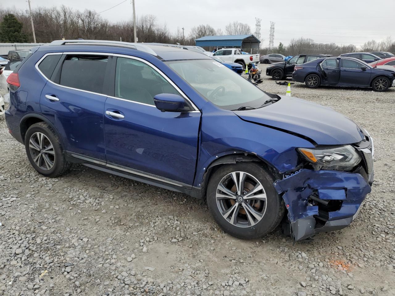 5N1AT2MV7HC731110 NISSAN ROGUE 2017