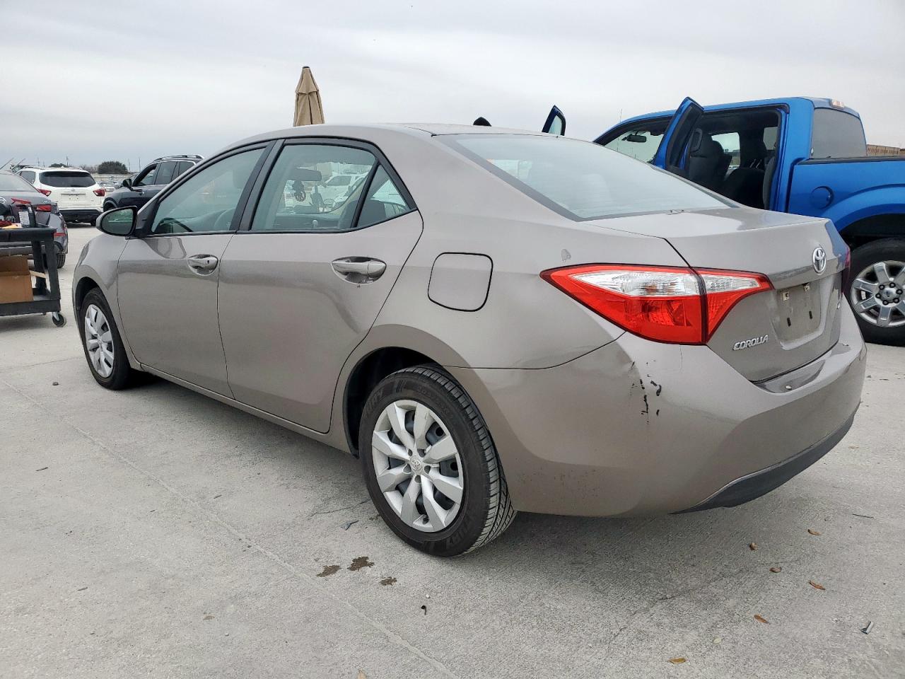 2015 Toyota Corolla - Image 2