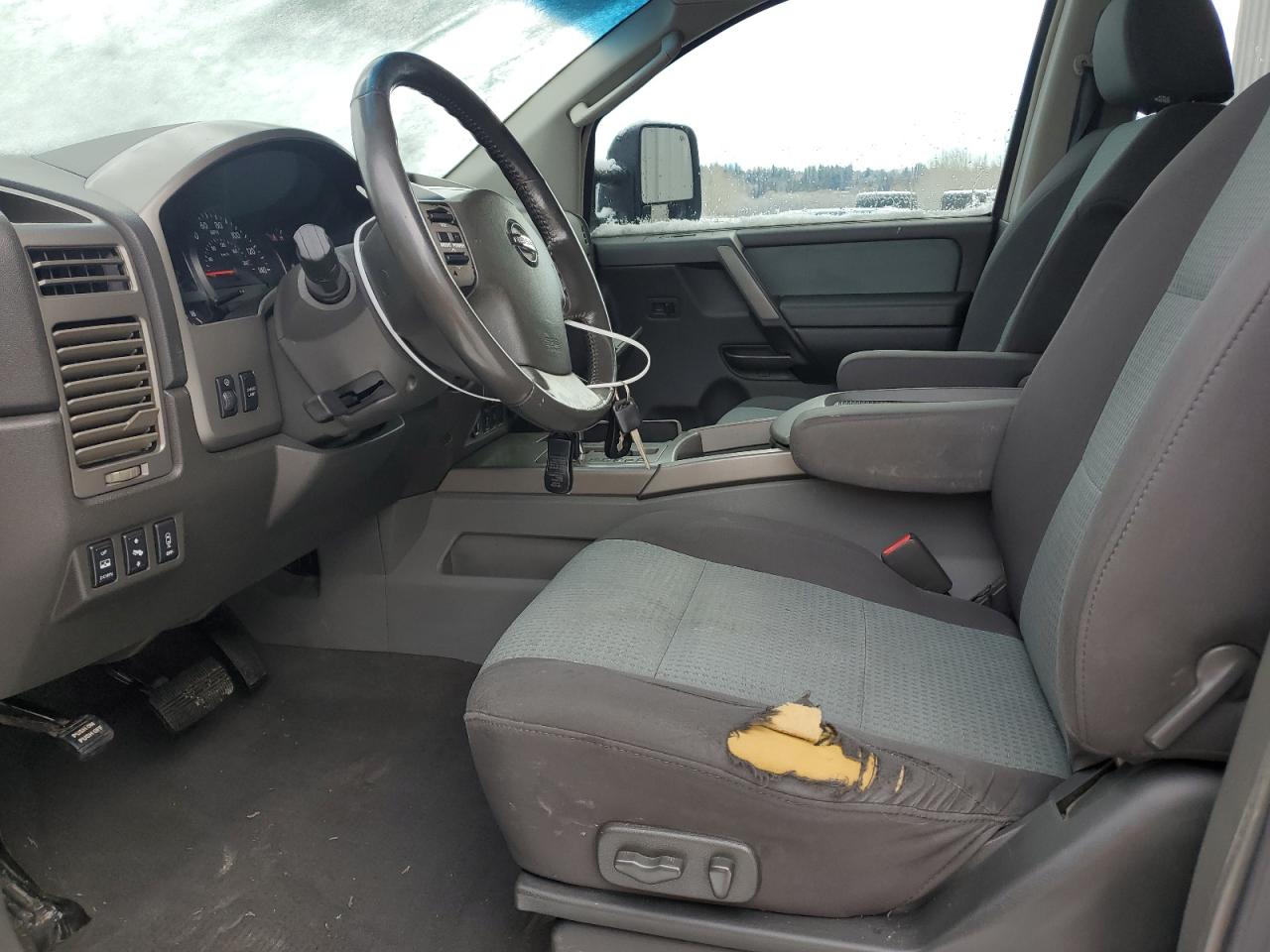 2006 Nissan Titan - Image 7