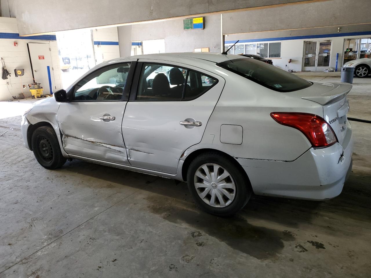 2017 Nissan Versa - Image 2