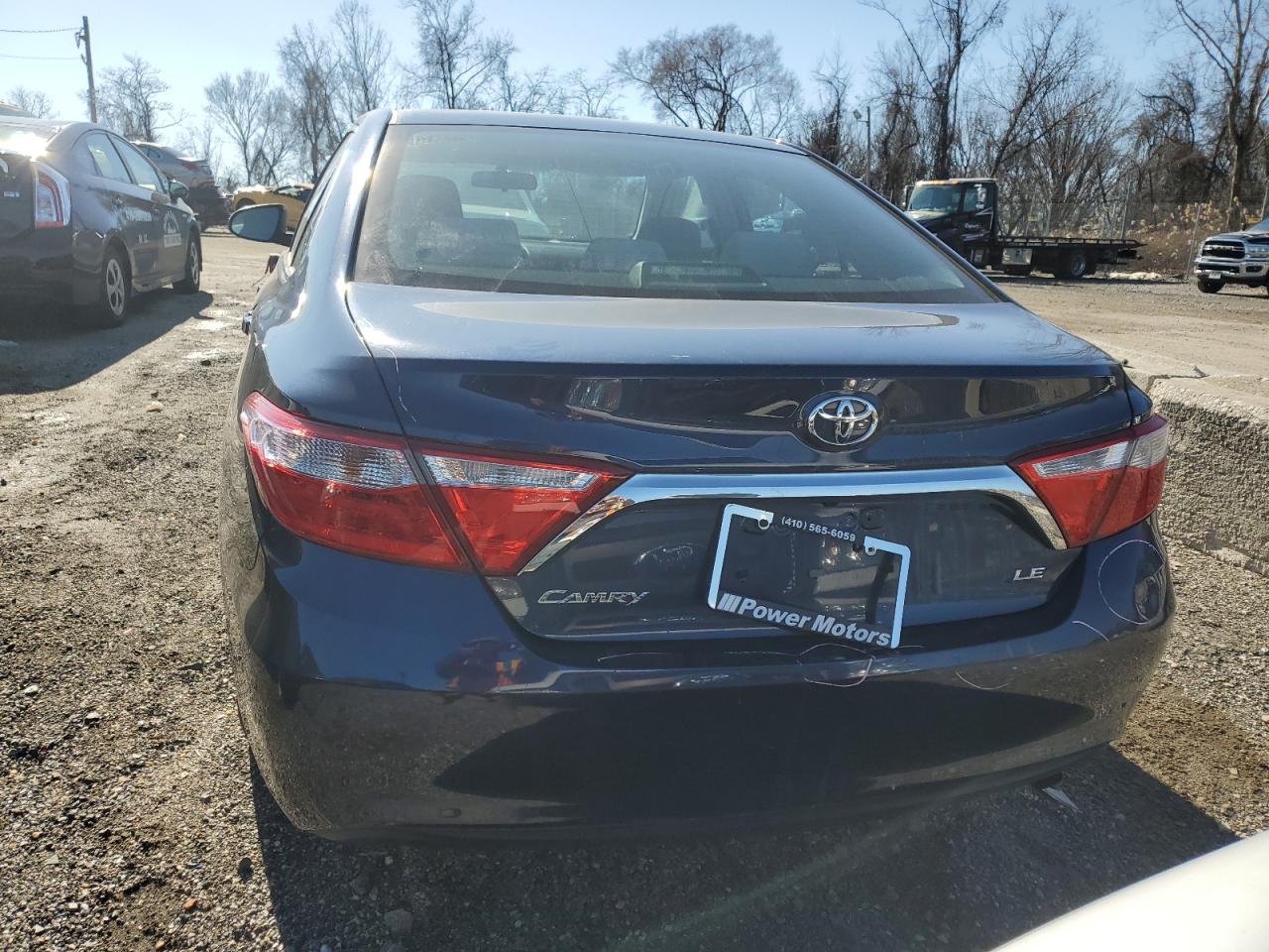2016 Toyota Camry - Image 6