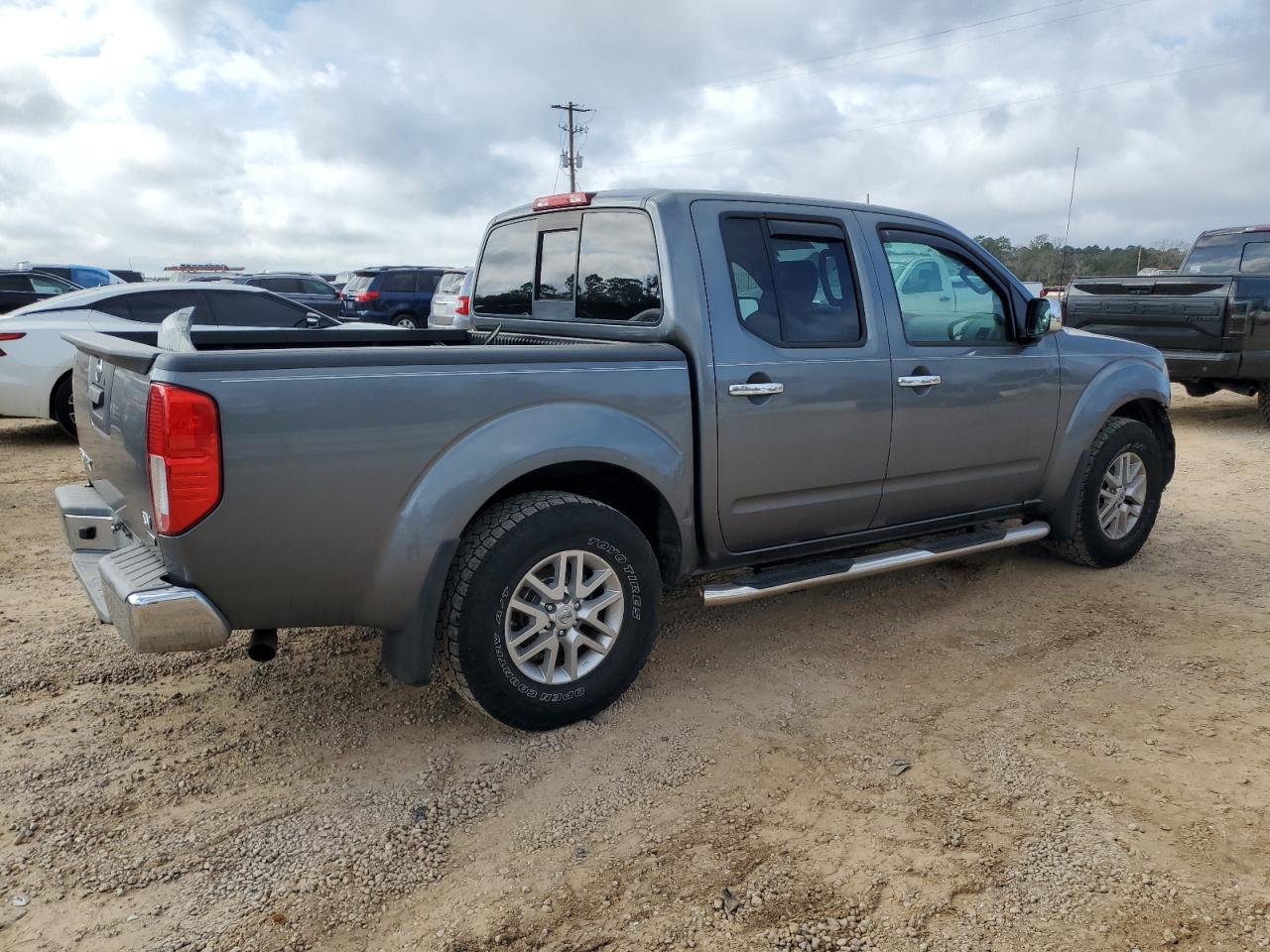 2017 Nissan Navara (Frontier) - Image 3