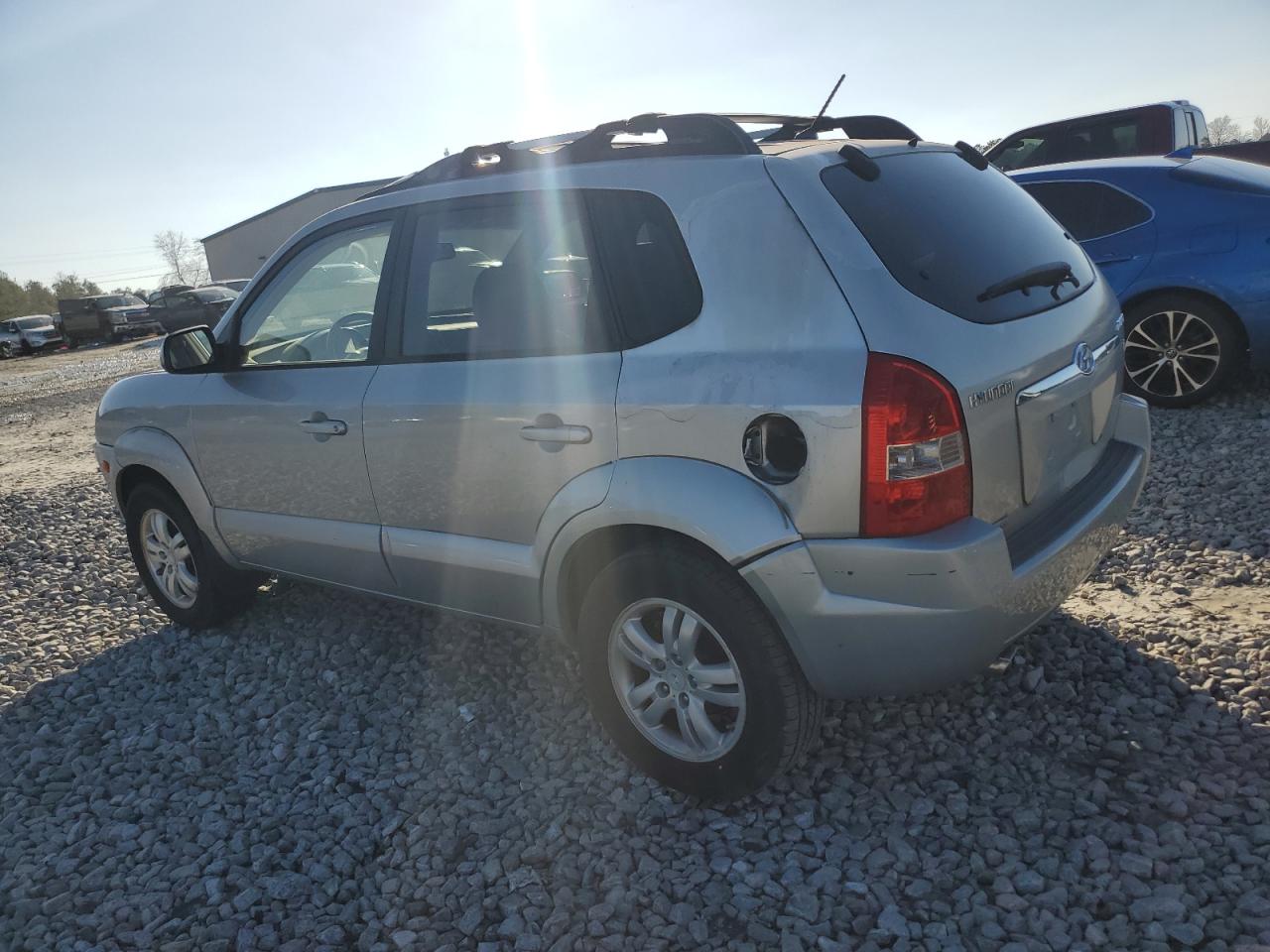 2007 Hyundai Tucson - Image 2