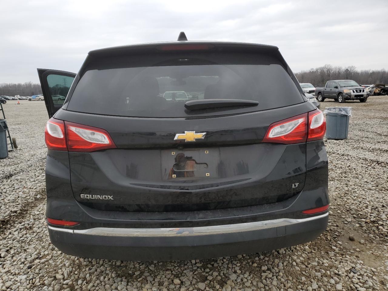 2018 Chevrolet Equinox - Image 6