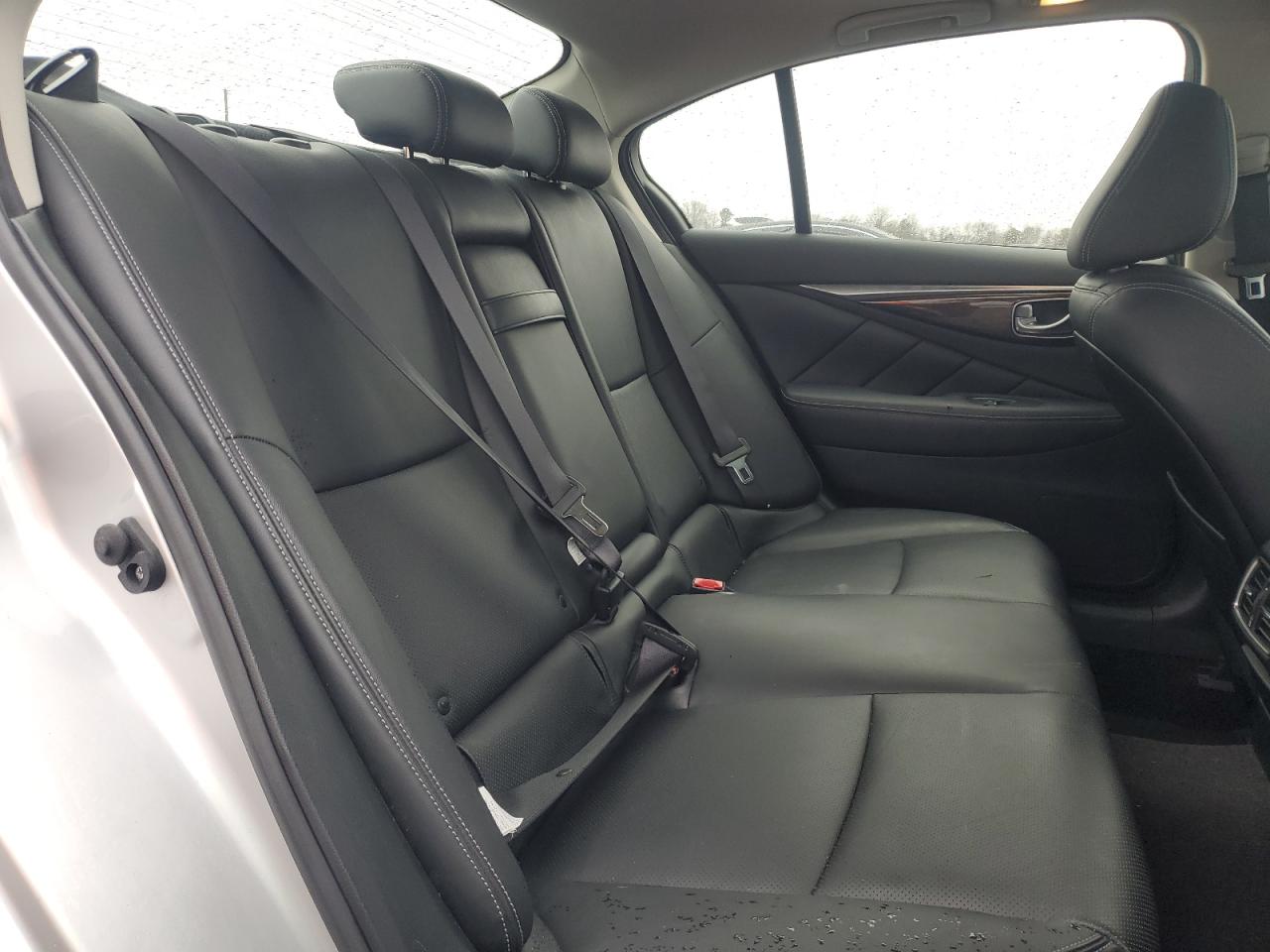 2017 Infiniti Q50 - Image 10