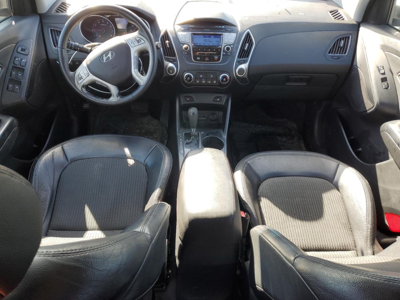 2013 Hyundai Tucson - Image 8