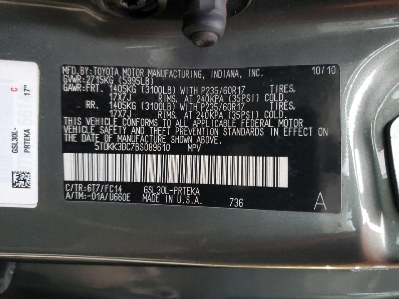 2011 Toyota Sienna - Image 13