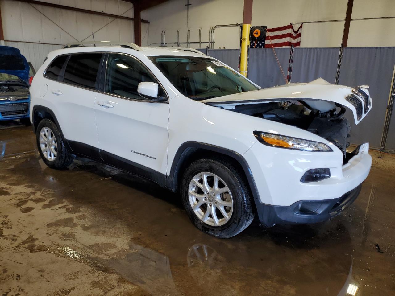 2017 Jeep Grand Cherokee - Image 4