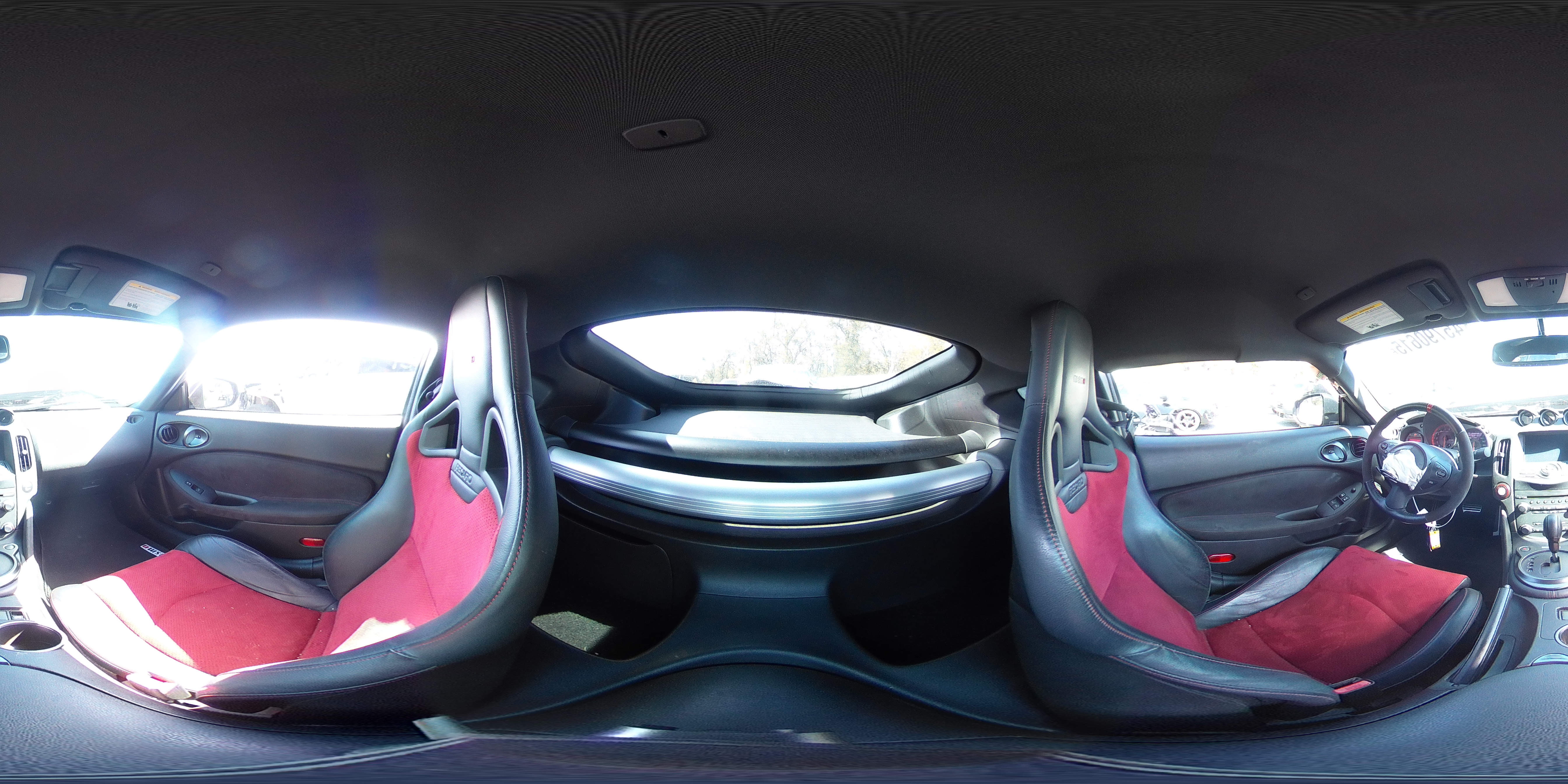 2019 Nissan 370Z - Image 13