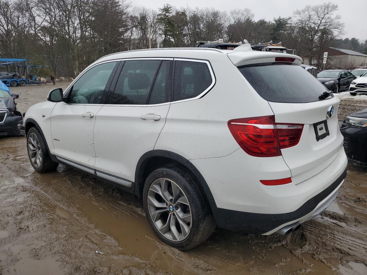 2015 BMW X3 - Image 2
