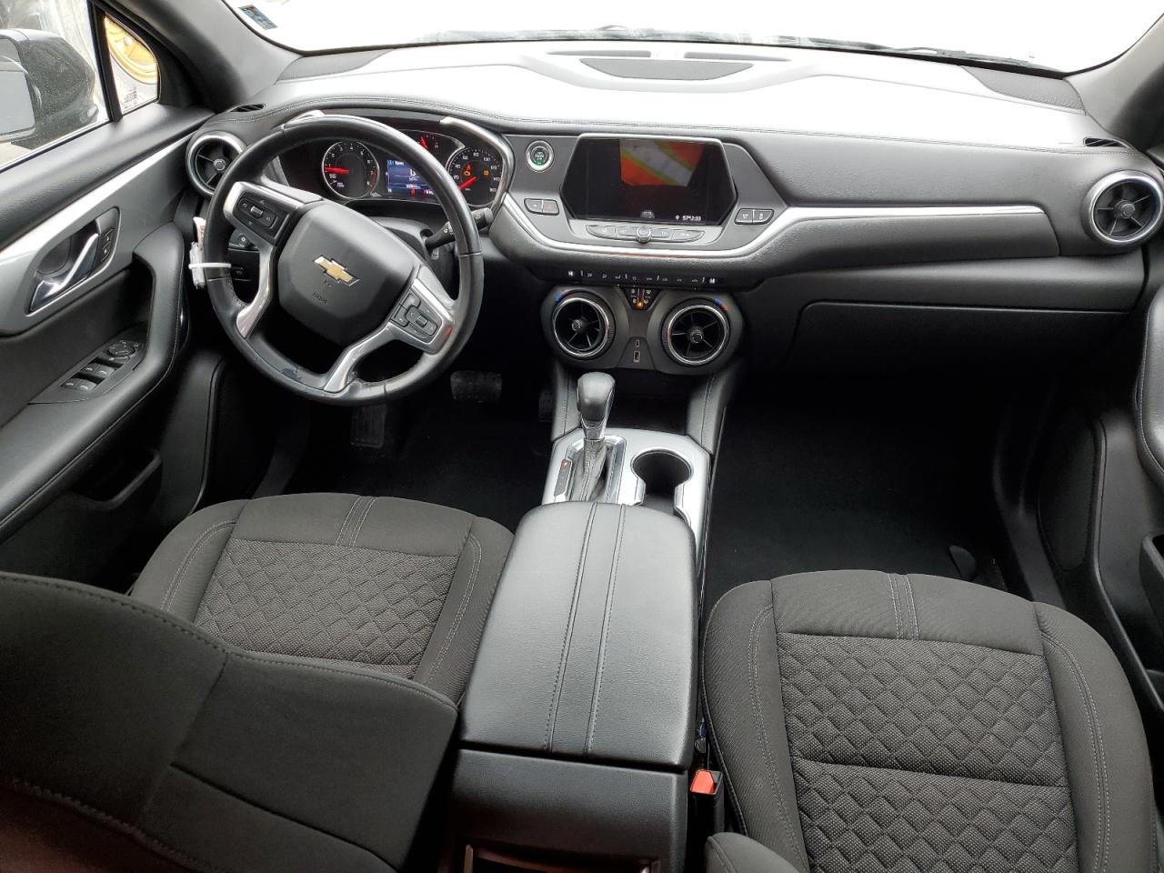 2020 Chevrolet Blazer - Image 8