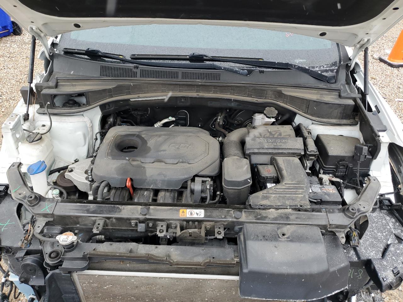 2018 Hyundai Santa Fe - Image 12