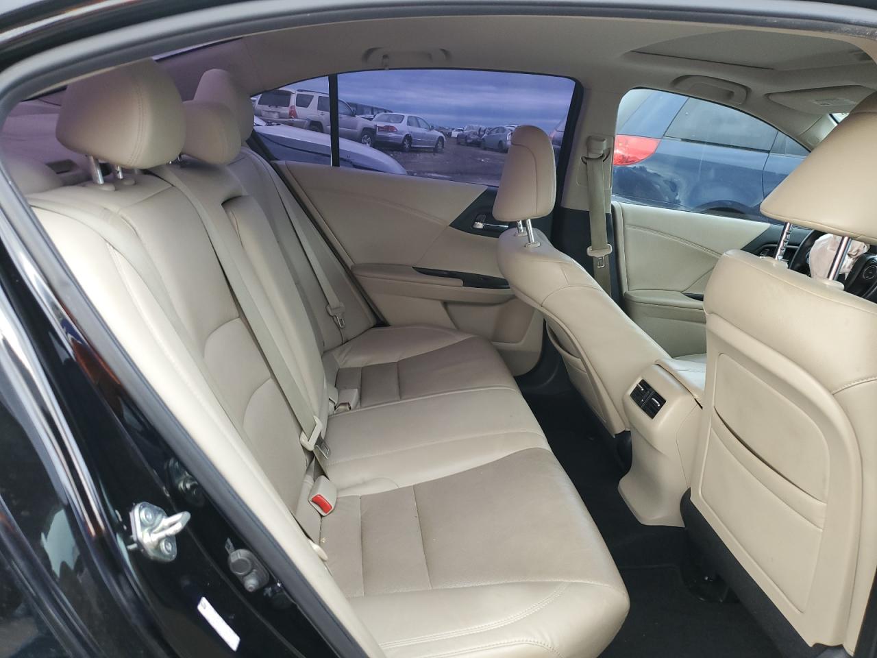 2014 Honda Accord - Image 10