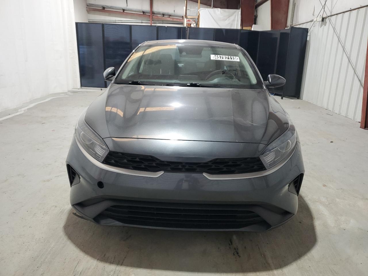 2022 Kia Forte - Image 5