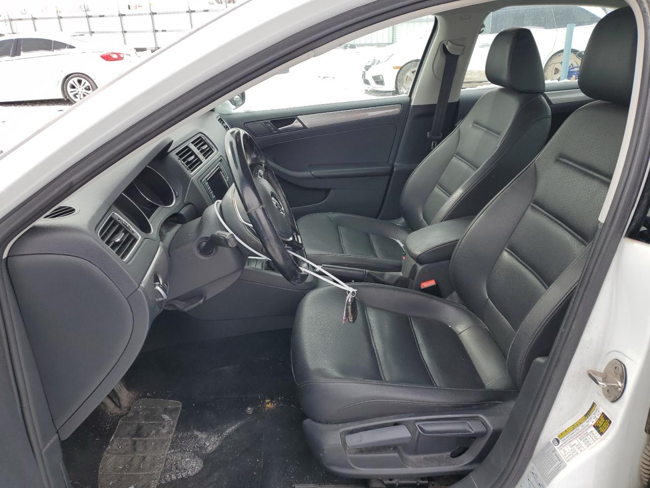 2017 Volkswagen Jetta - Image 7