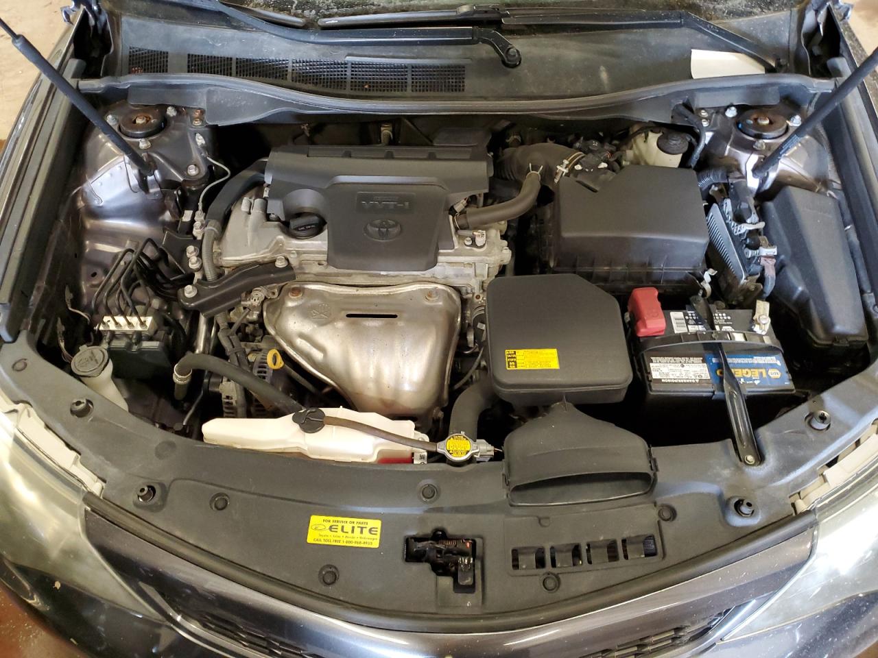 2014 Toyota Camry - Image 11