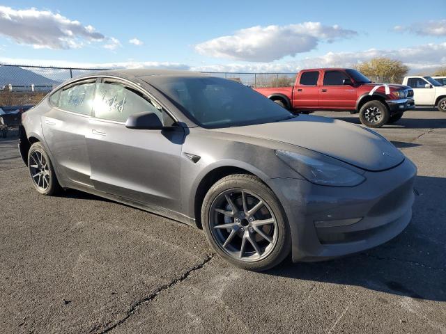  TESLA MODEL 3 2023 Czarny