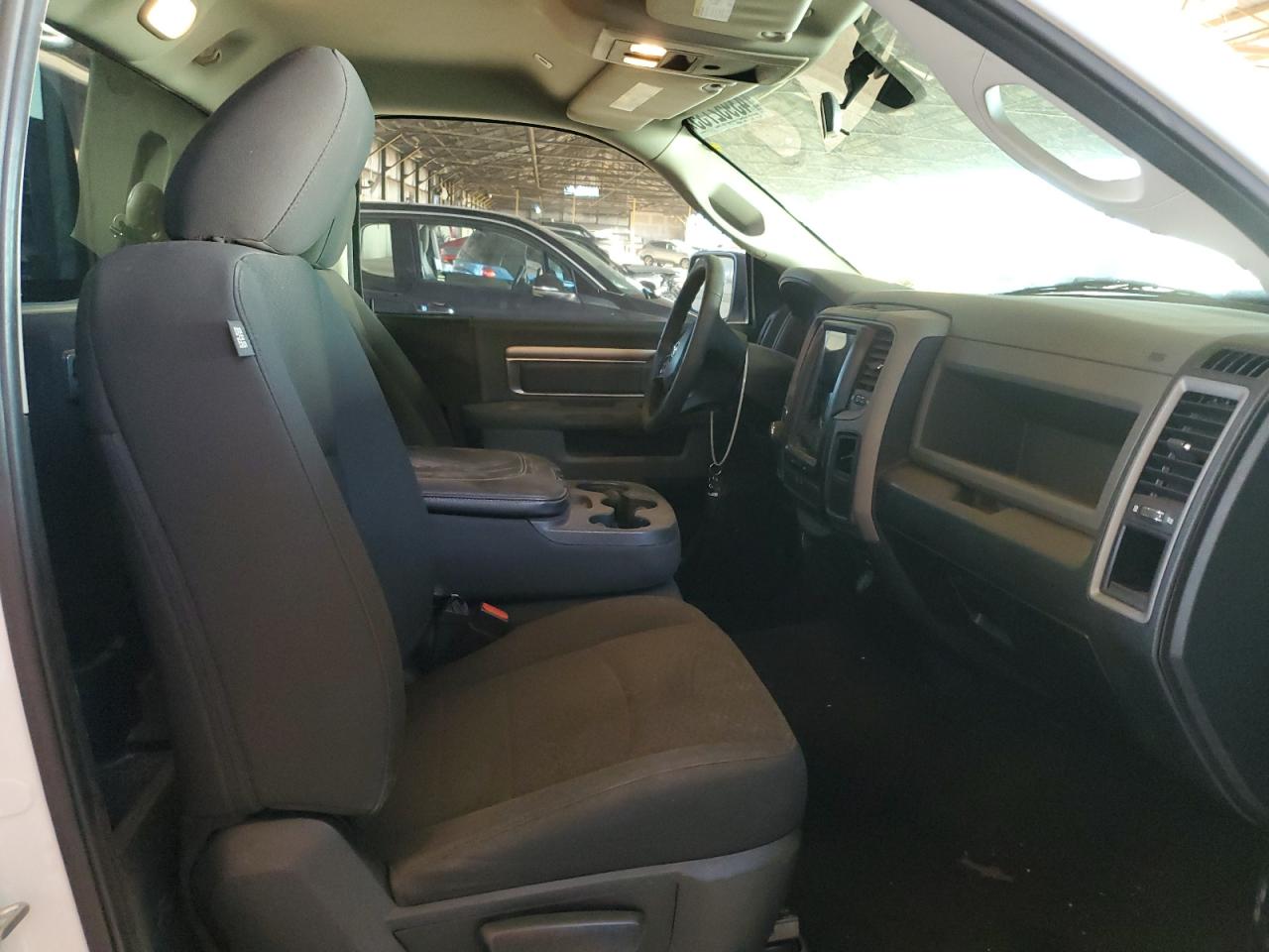 2019 RAM 1500 - Image 10