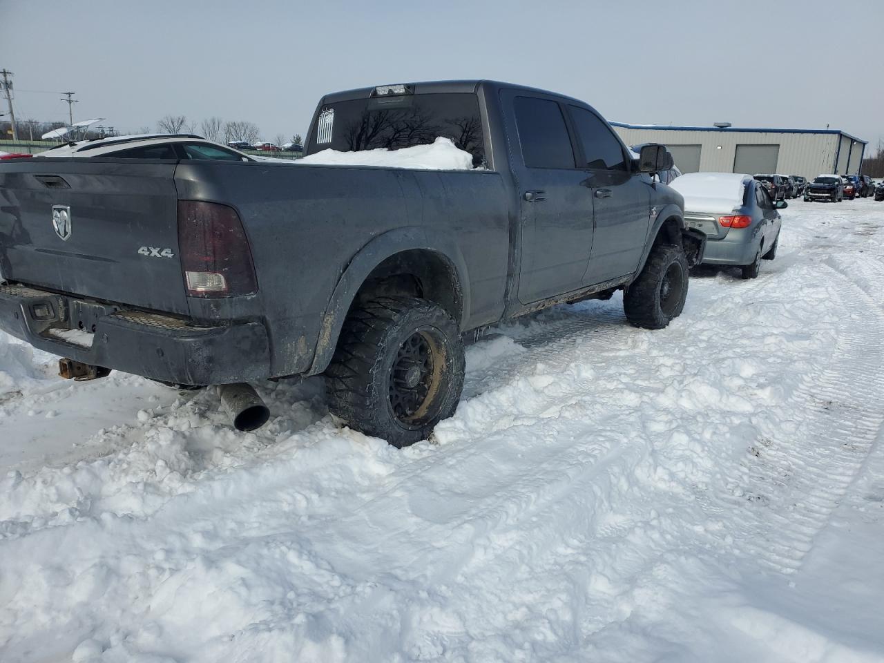 2015 RAM 2500 - Image 3