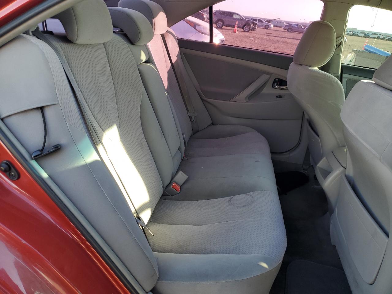 2011 Toyota Camry - Image 10