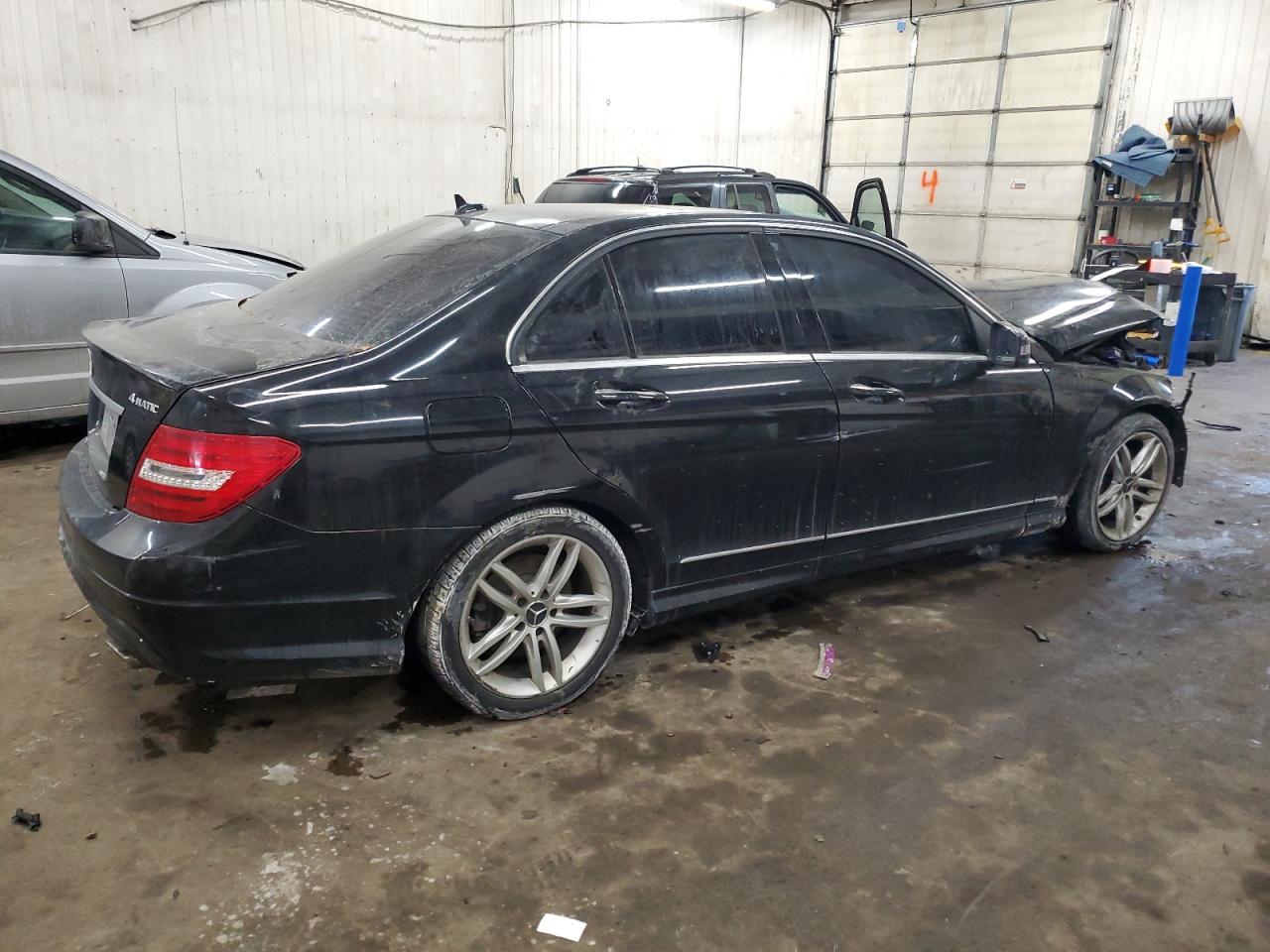 2014 Mercedes-Benz C-klasse - Image 3
