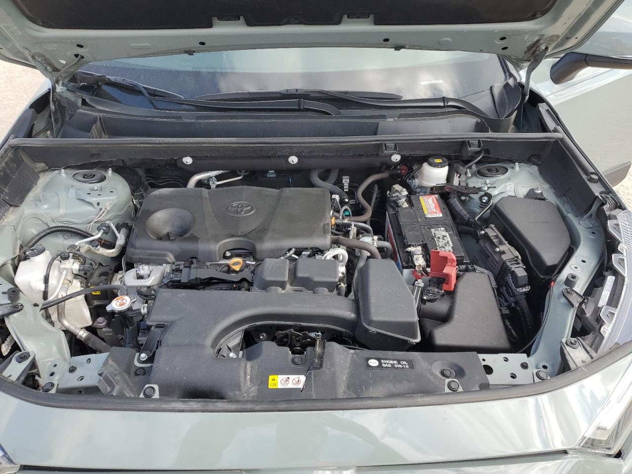 2022 Toyota RAV 4 - Image 12