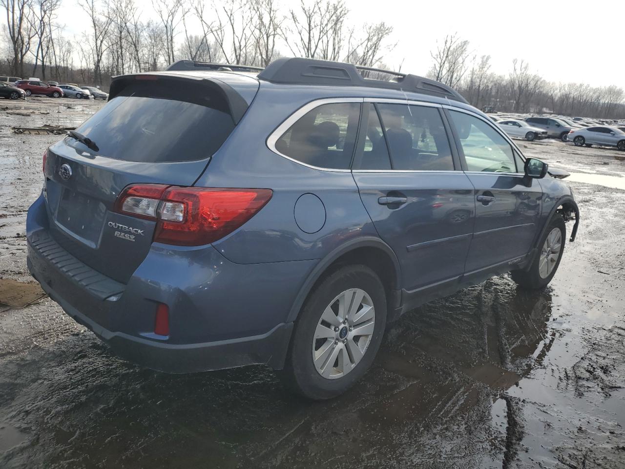 2015 Subaru Outback - Image 3