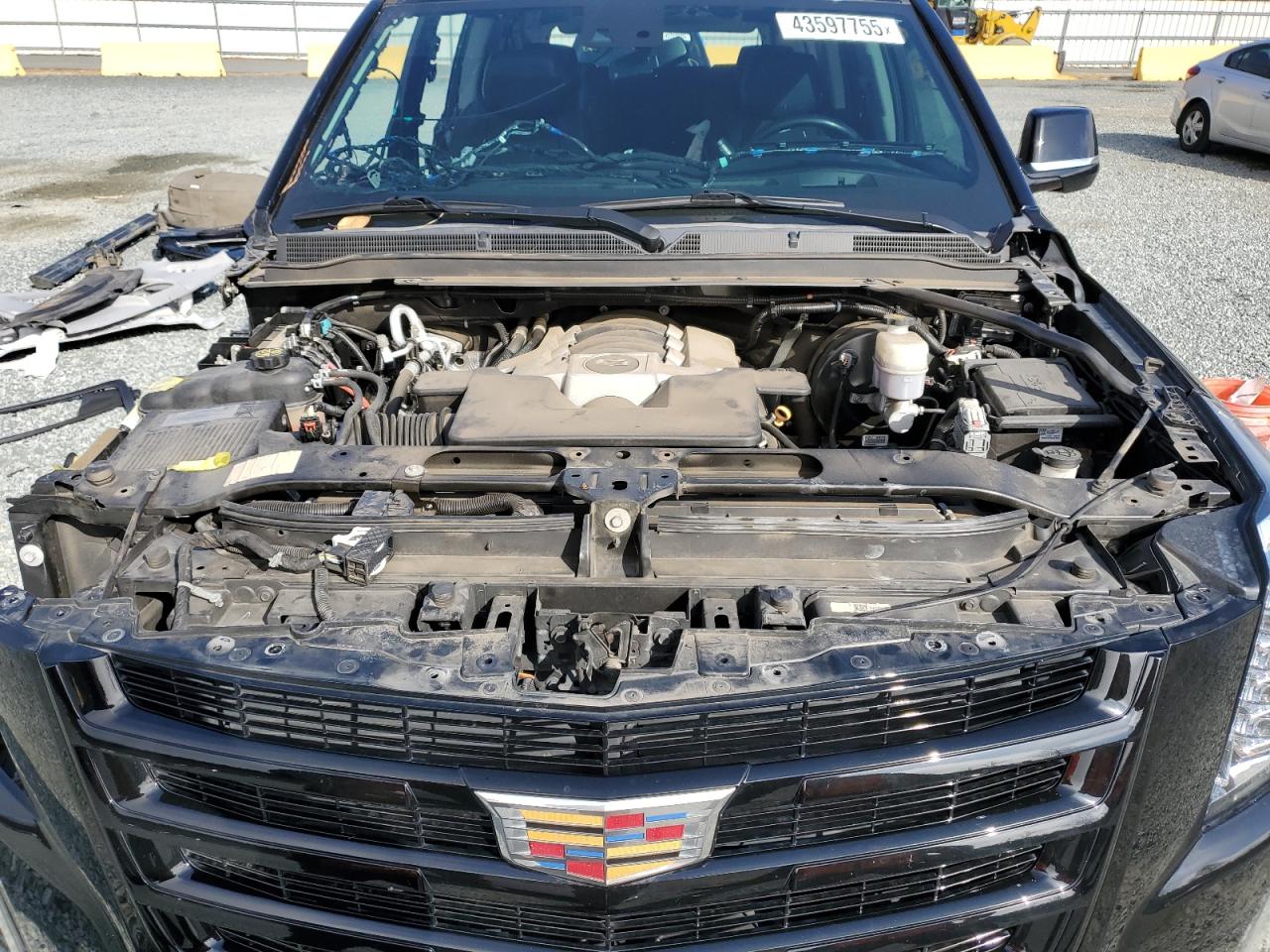2020 Cadillac Escalade - Image 12