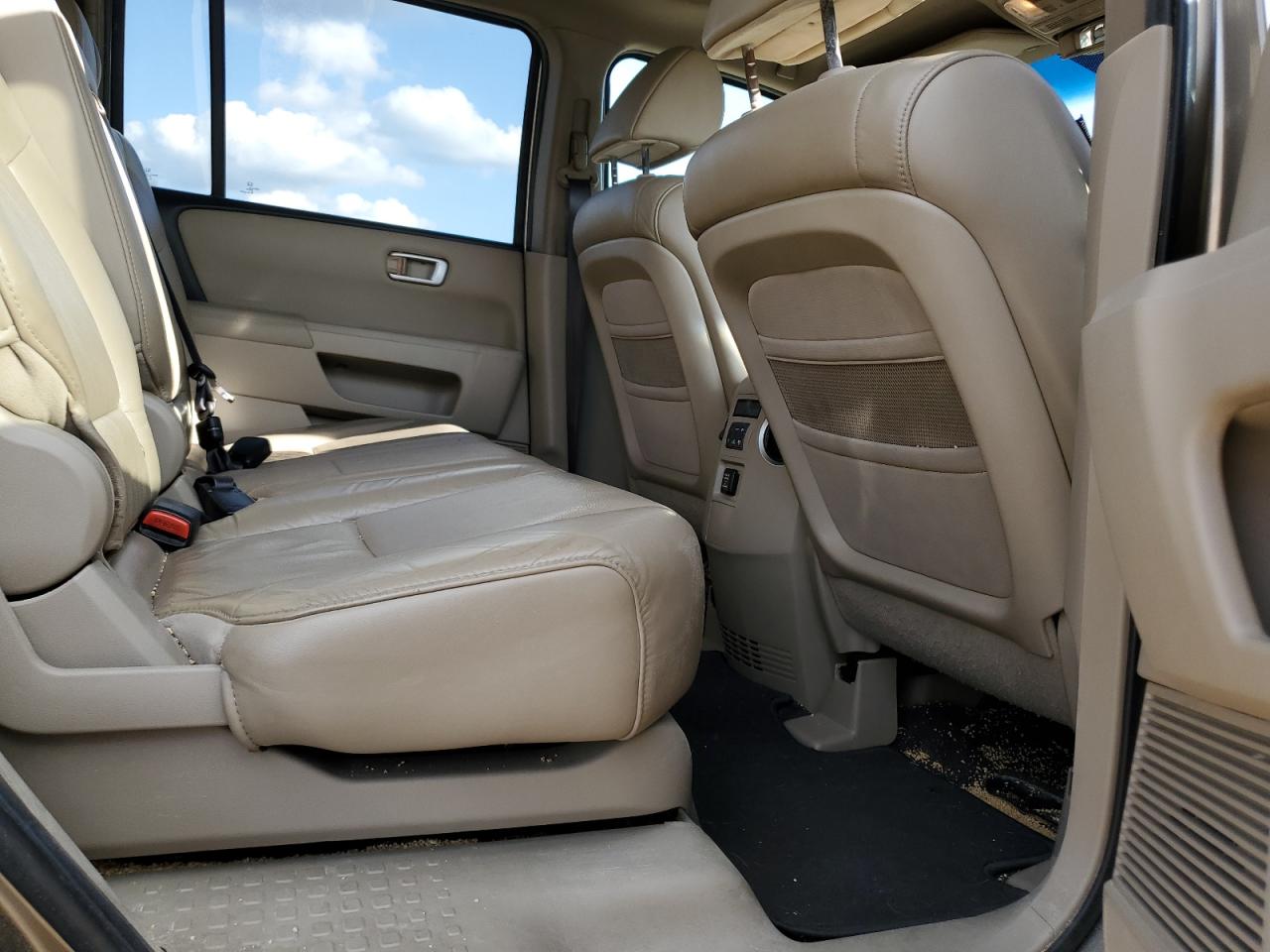 2011 Honda Pilot - Image 11