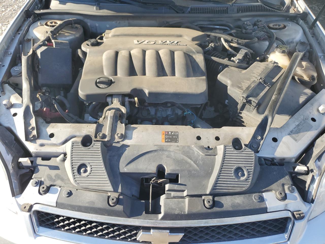 2013 Chevrolet Impala - Image 11