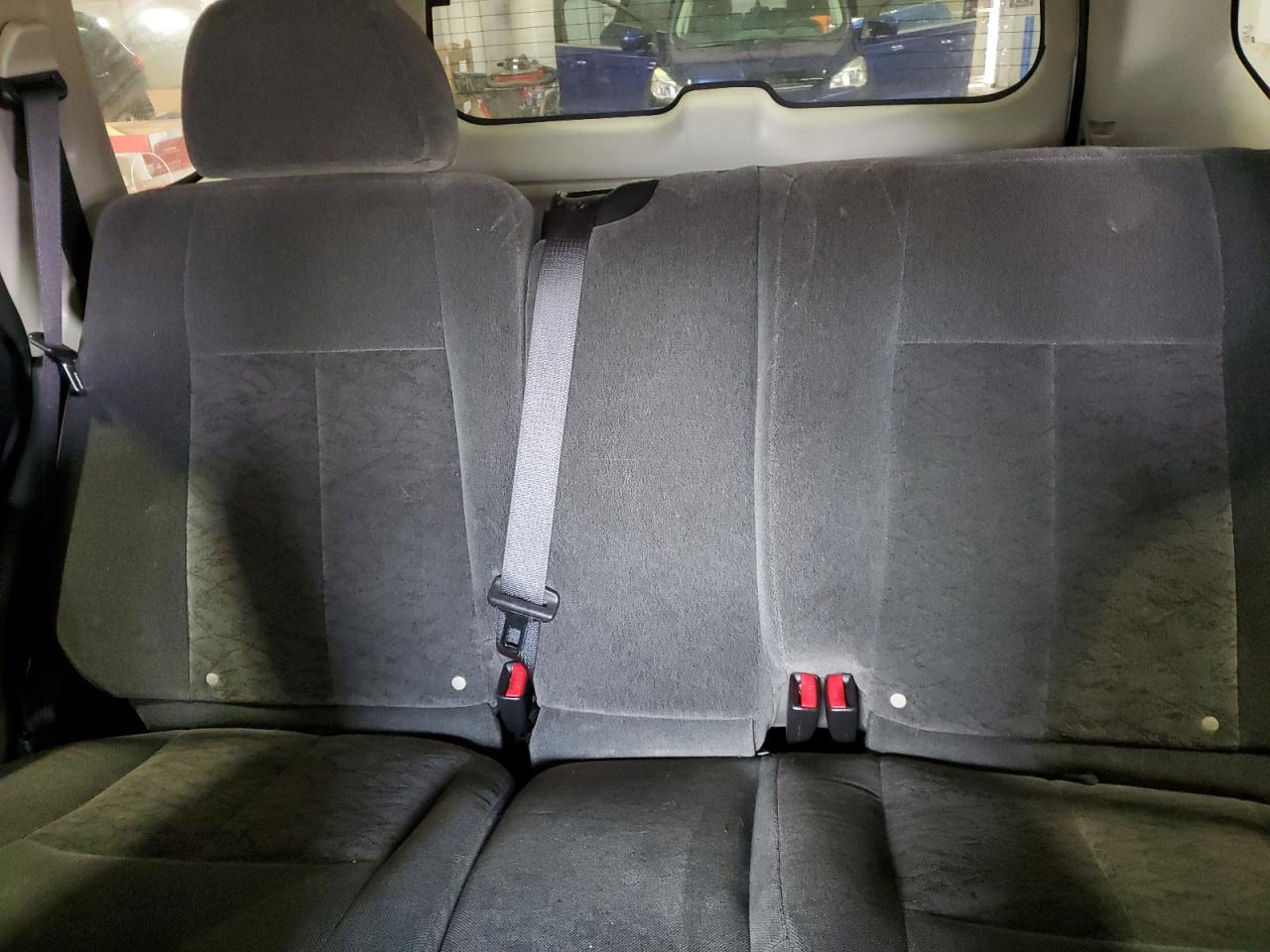 2006 GMC Envoy - Image 10
