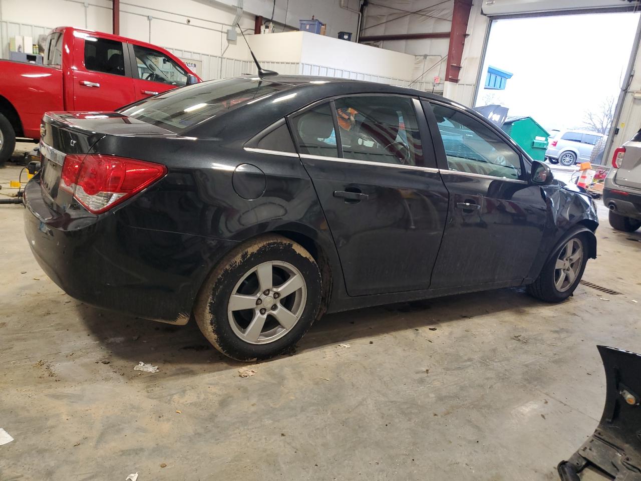 2014 Chevrolet Cruze - Image 3