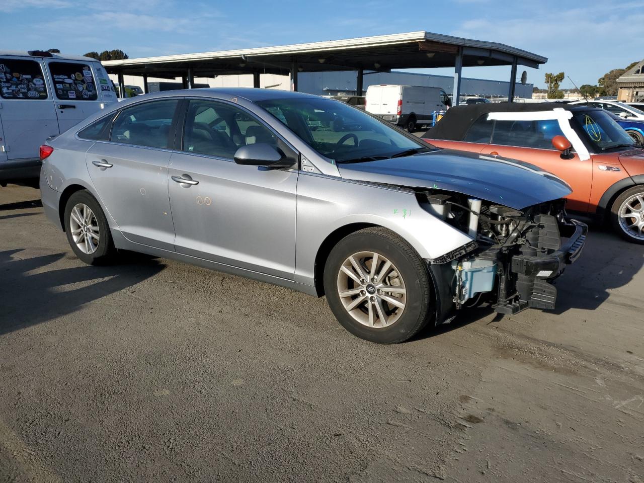 2017 Hyundai Sonata - Image 4