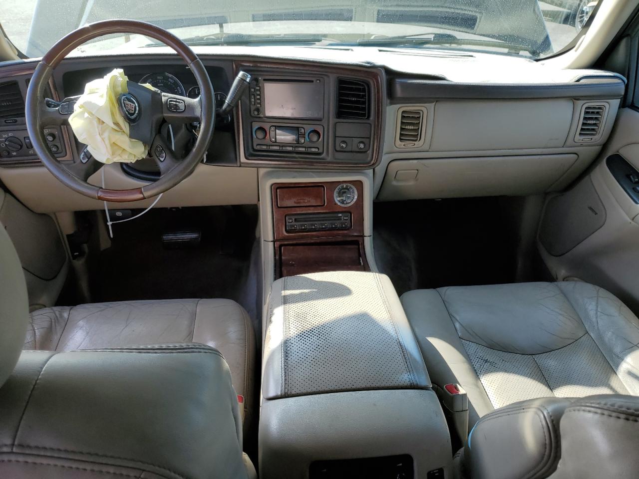 2006 Cadillac Escalade - Image 8