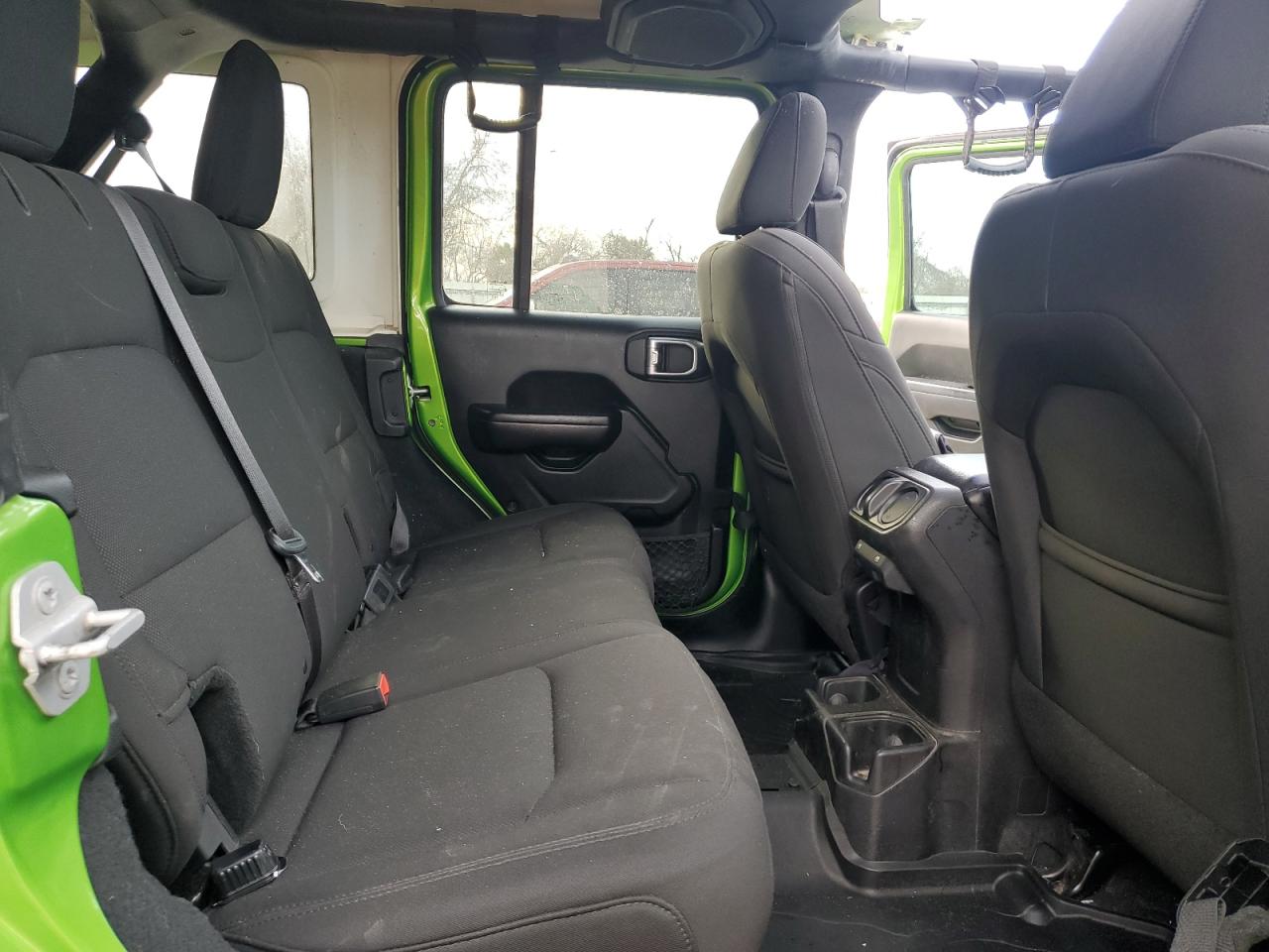 2019 Jeep Wrangler - Image 11