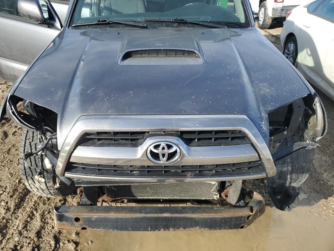 2006 Toyota 4Runner - Image 13