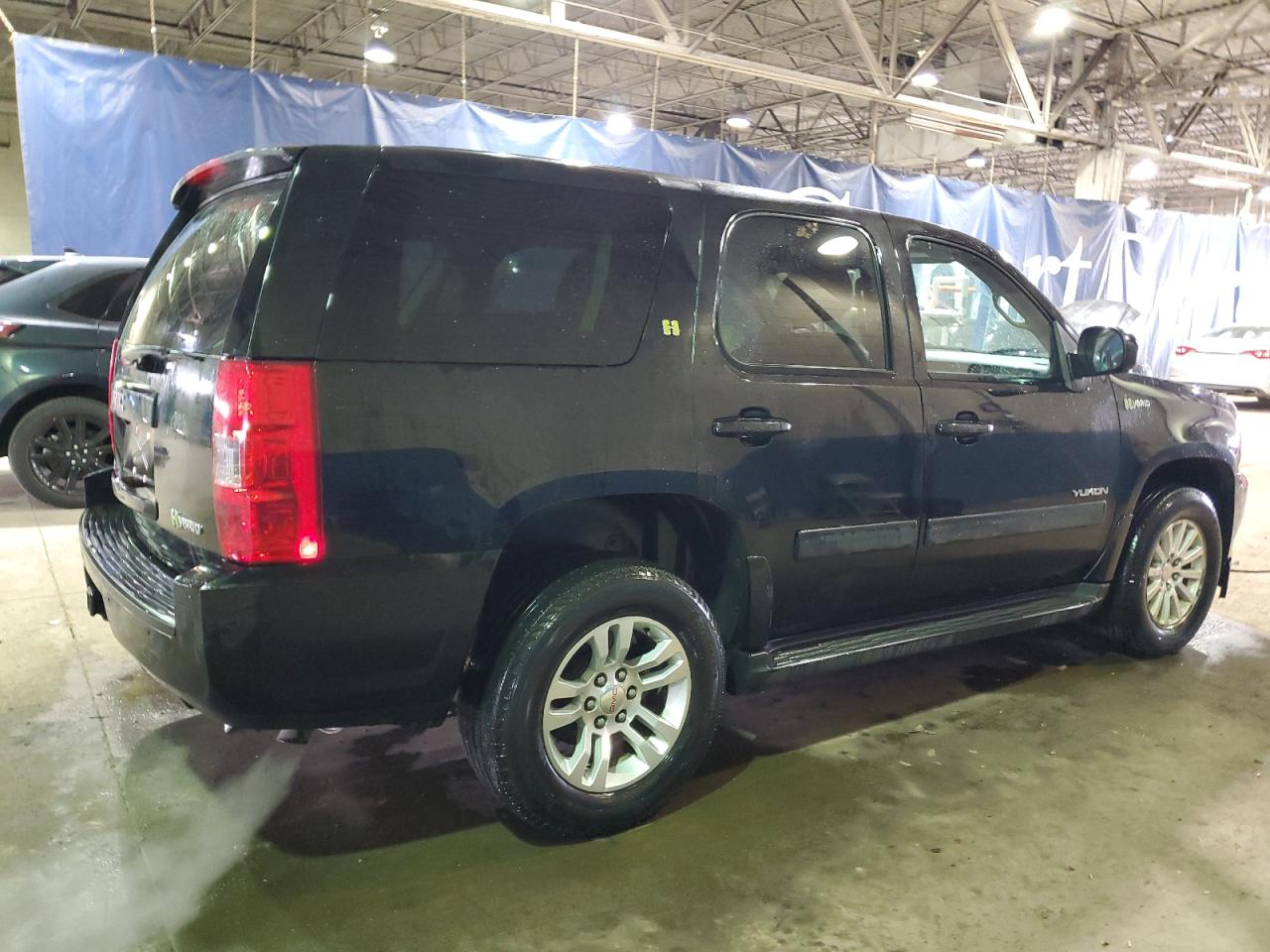 2013 GMC Yukon - Image 3