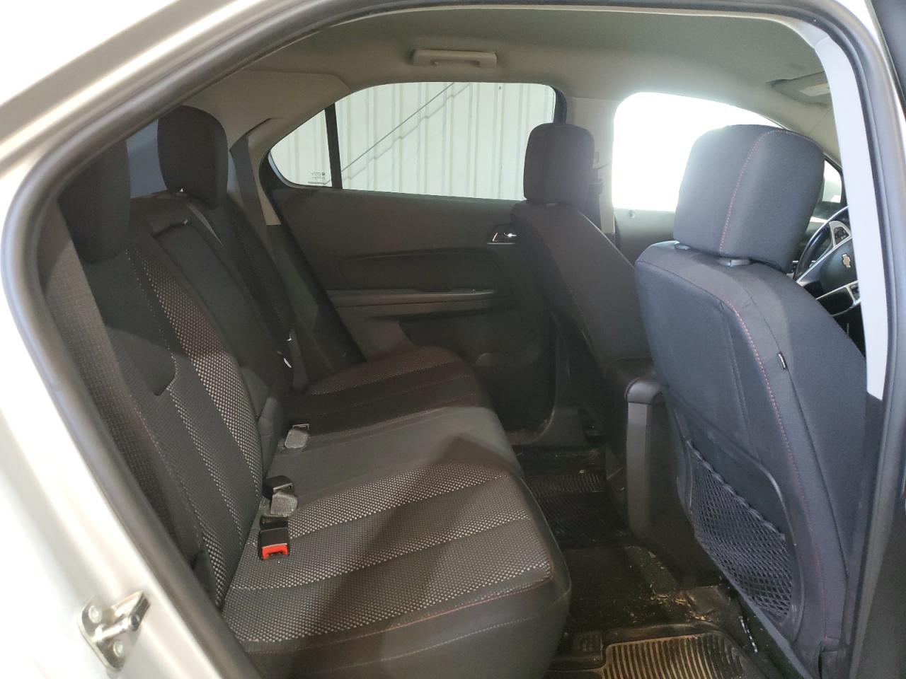 2015 Chevrolet Equinox - Image 11