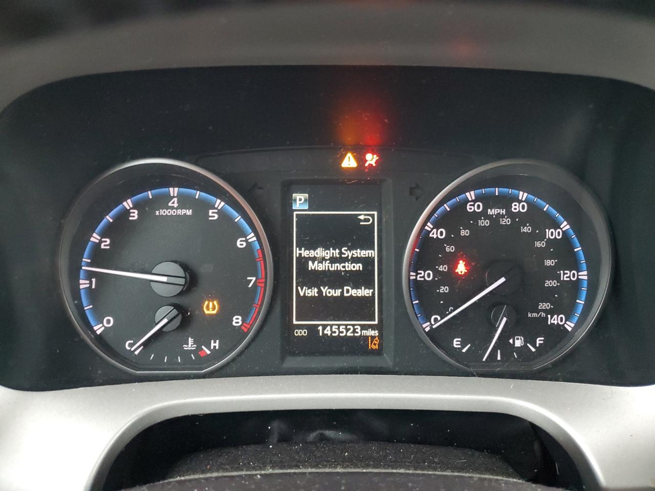 2017 Toyota RAV 4 - Image 9