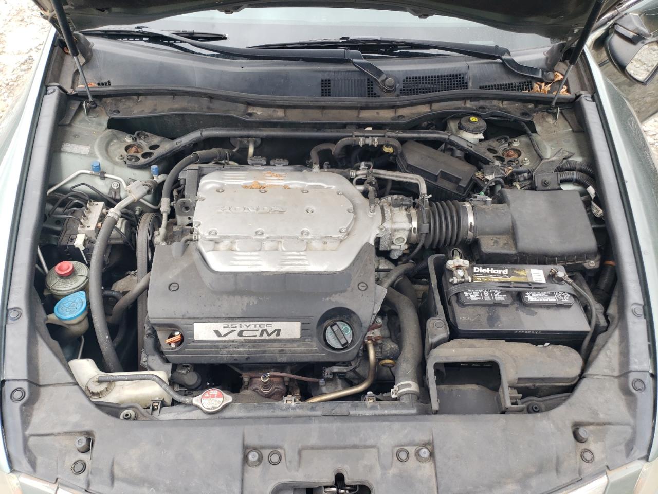 2010 Honda Accord - Image 11