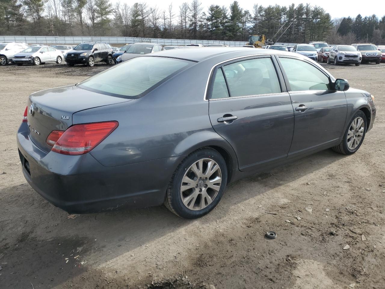 2008 Toyota Avalon - Image 3