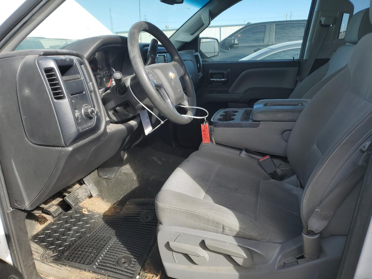 2015 Chevrolet Silverado - Image 7