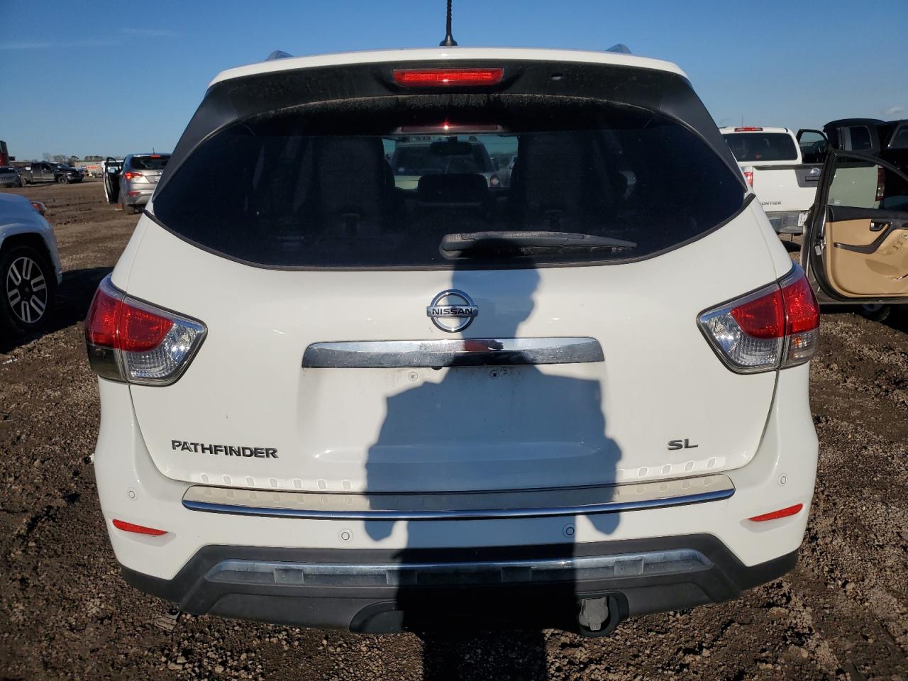2015 Nissan Pathfinder - Image 6