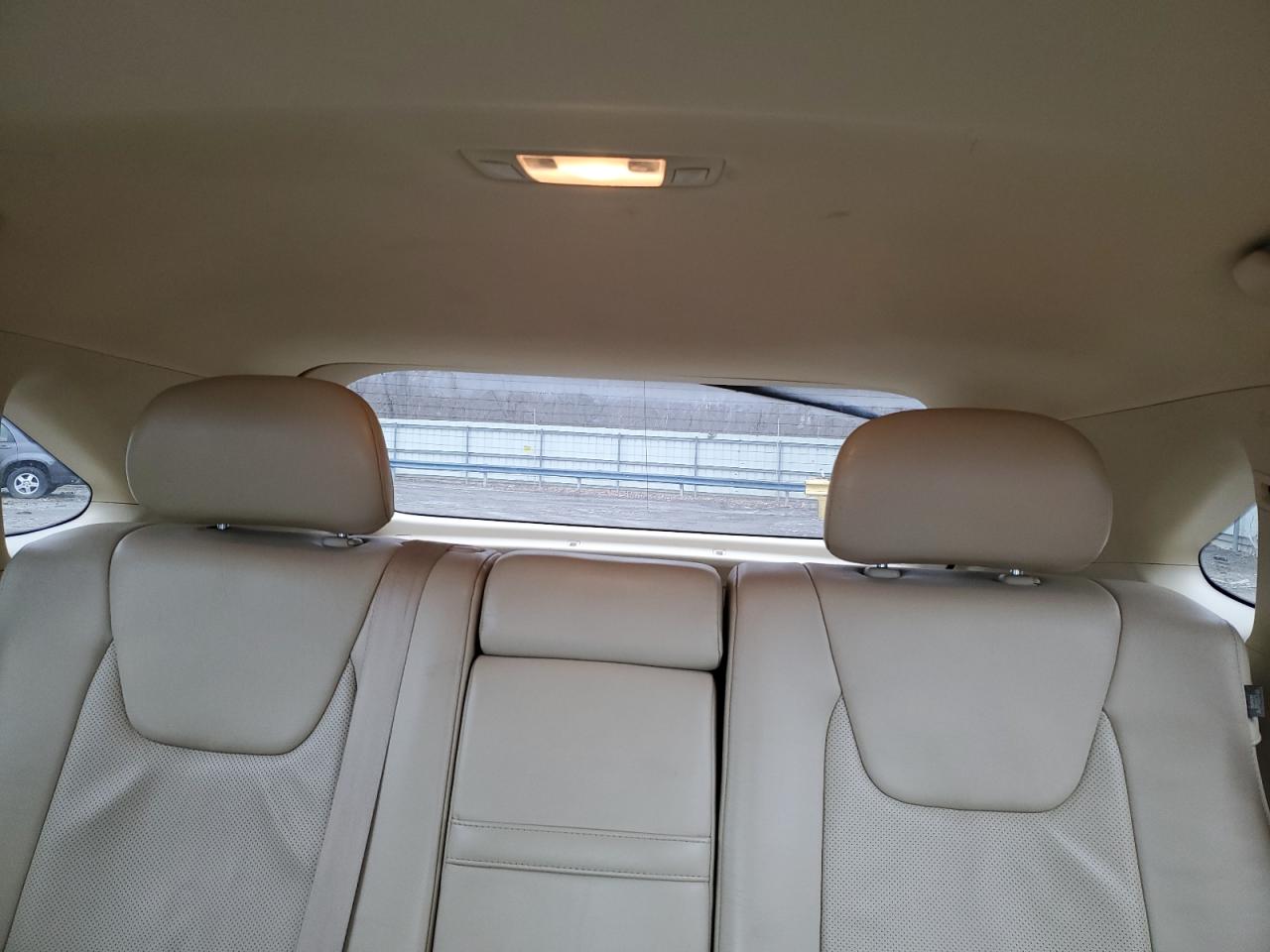 2012 Lexus RX - Image 10