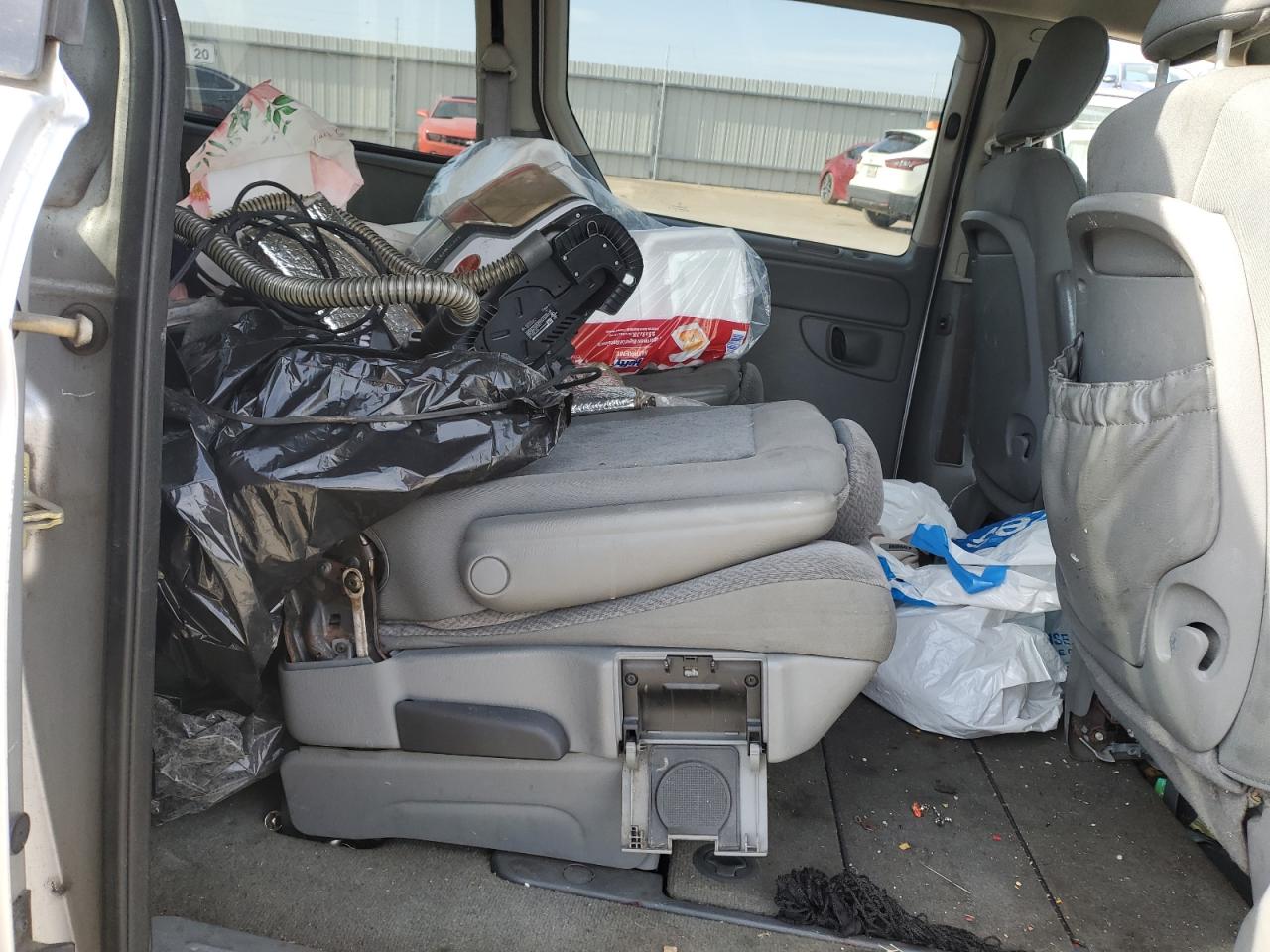 2006 Dodge Grand Caravan Sxt VIN: 2D8GP44L86R669400 Lot: 45059735