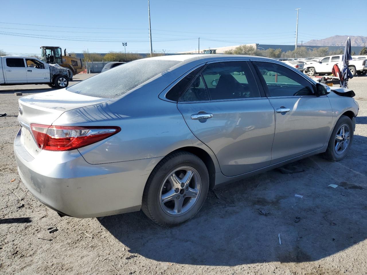 2015 Toyota Camry - Image 3