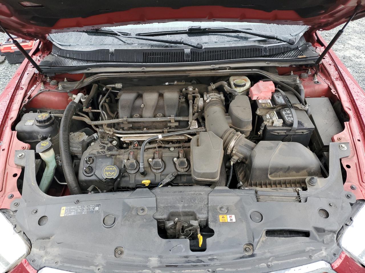 2014 Ford Taurus - Image 11